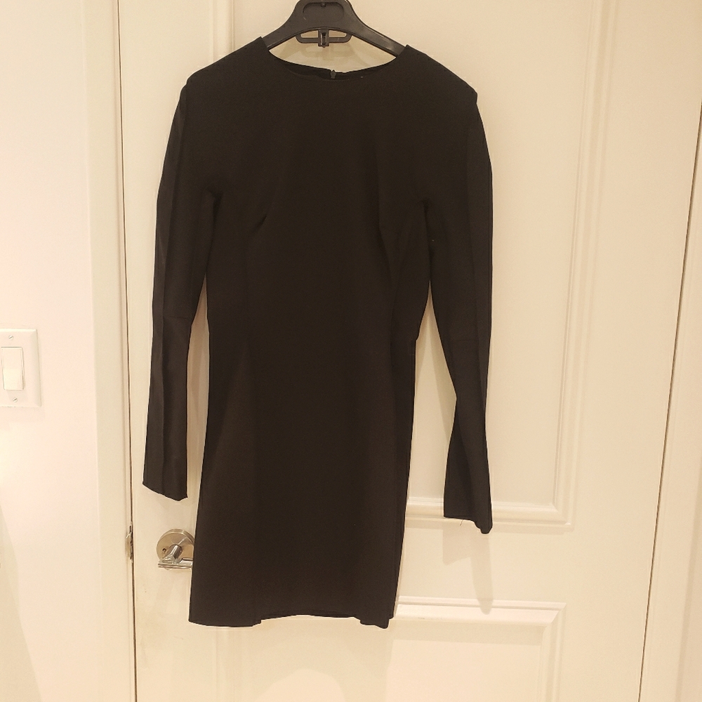 Zara long sleeves black dress M/S